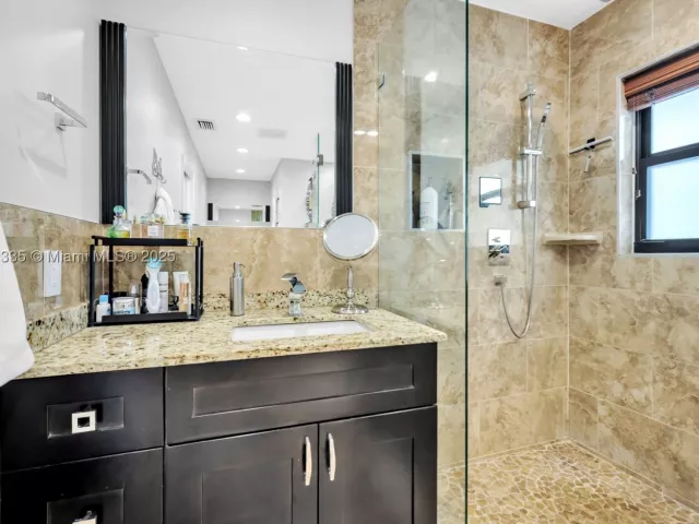 Продажа дома по адресу 15462 SW 115th St - фото 9304197