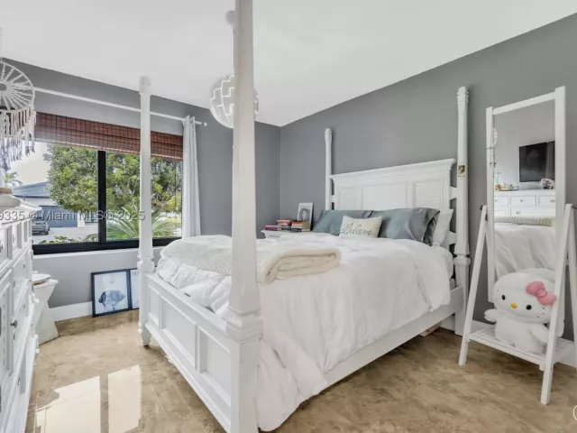 Продажа дома по адресу 15462 SW 115th St - фото 9304199