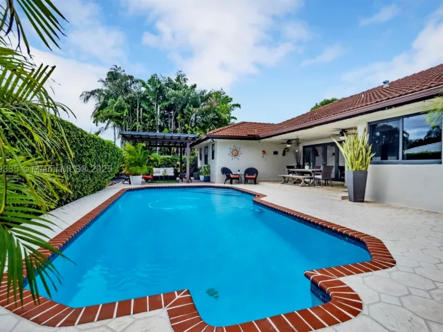 Продажа дома по адресу 15462 SW 115th St - фото 9304206