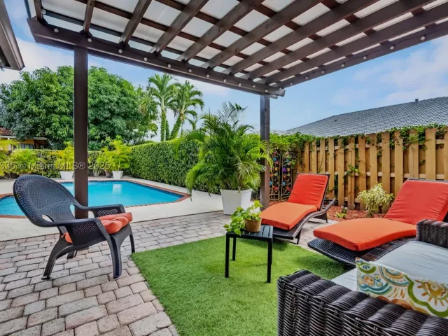 Продажа дома по адресу 15462 SW 115th St - фото 9304208