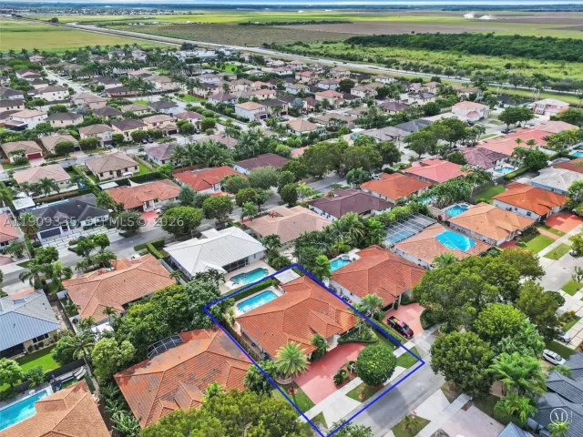 Продажа дома по адресу 15462 SW 115th St - фото 9304218