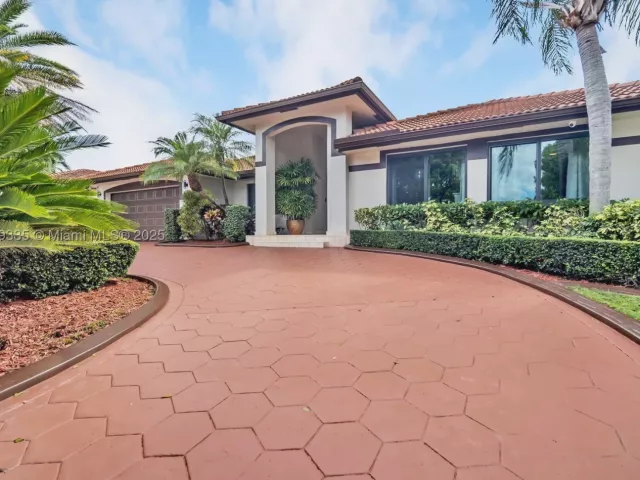 Продажа дома по адресу 15462 SW 115th St - фото 9304224