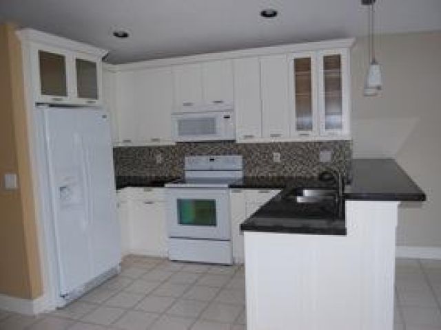 Дом в аренду по адресу 4546 NW 7th Place - фото 6842732