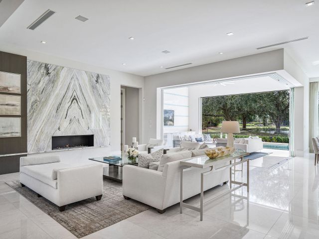 Продажа дома по адресу 148 Thatch Palm Cove - фото 6769048