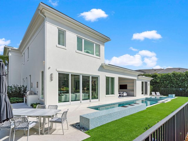 Продажа дома по адресу 148 Thatch Palm Cove - фото 6769052