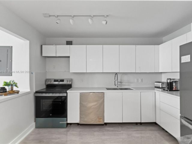 Продажа квартиры #227 - фото 6754048