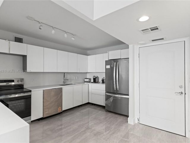 Продажа квартиры #227 - фото 6754049