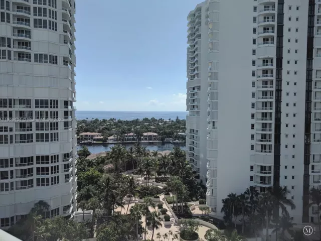 Продажа квартиры #1602 - фото 6752883