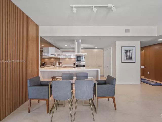 Продажа квартиры #1805 - фото 6752477