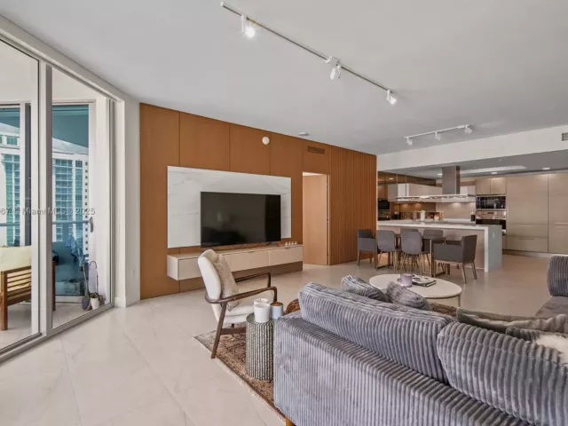 Продажа квартиры #1805 - фото 6752479