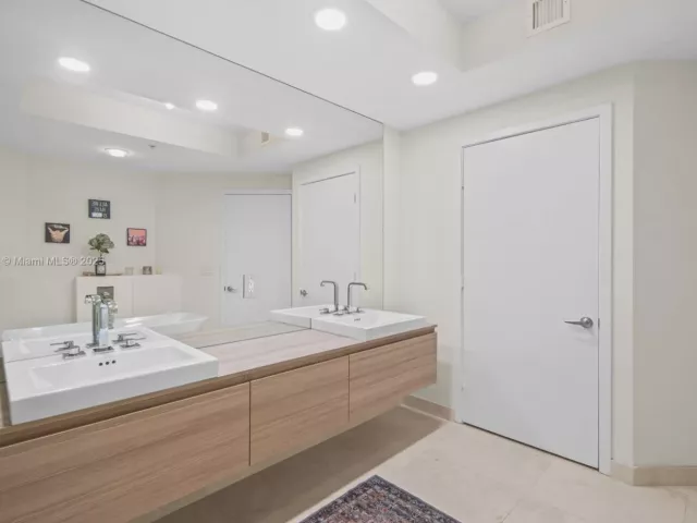 Продажа квартиры #1805 - фото 6752466