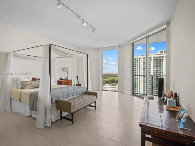 Продажа квартиры #1805 - фото 6752470