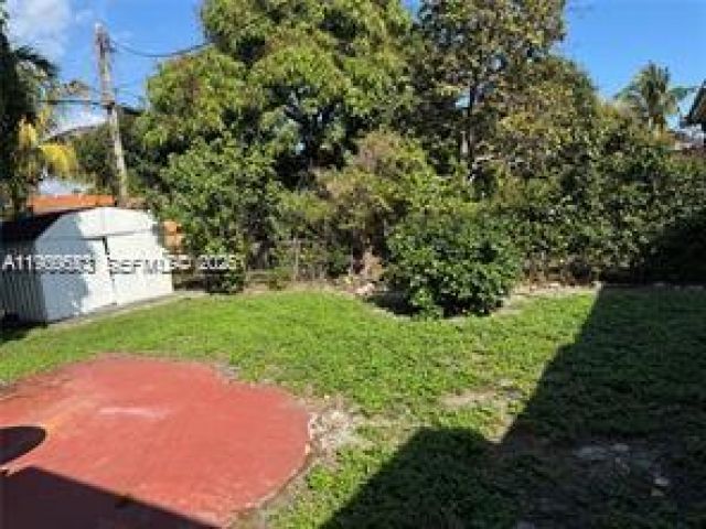 Продажа дома по адресу 1077 NE 157th Ter - фото 7012375