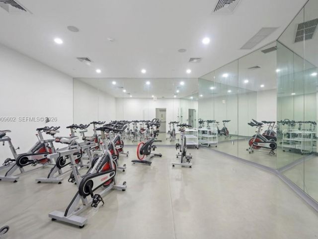 Продажа квартиры #501 - фото 6754828