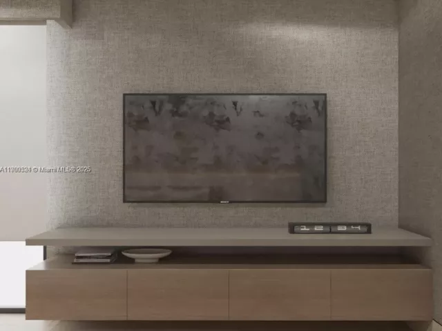 Продажа дома по адресу 110 Hampton Ln - фото 6752605