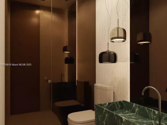 Продажа дома по адресу 110 Hampton Ln - фото 6752596