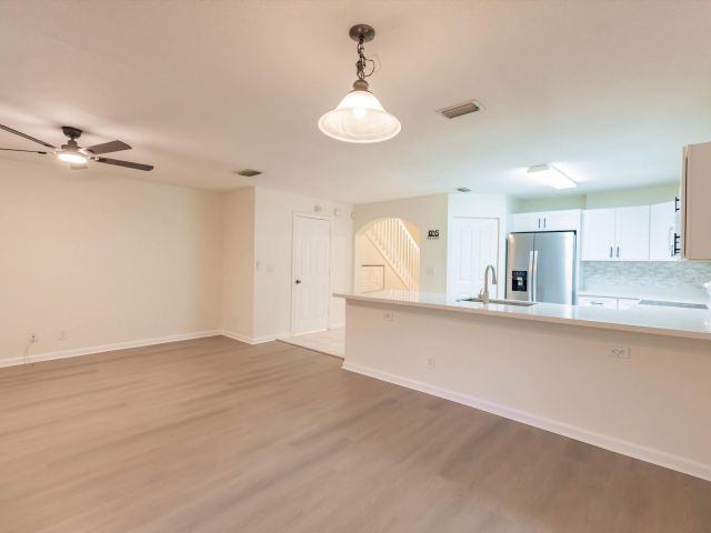 Дом в аренду по адресу 853 Imperial Lake Road - фото 6760739