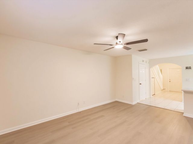 Дом в аренду по адресу 853 Imperial Lake Road - фото 6760743