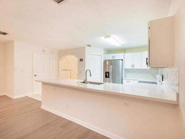 Дом в аренду по адресу 853 Imperial Lake Road - фото 6760747