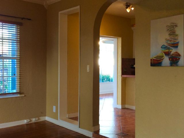 Дом в аренду по адресу 382 Ellamar Road - фото 6760762