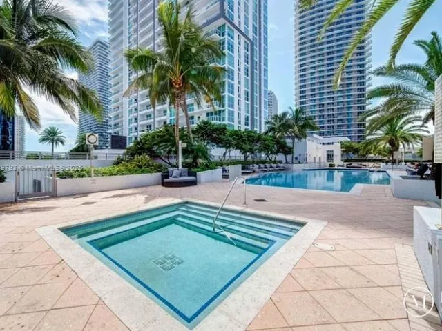 Продажа квартиры #1701 - фото 6761545