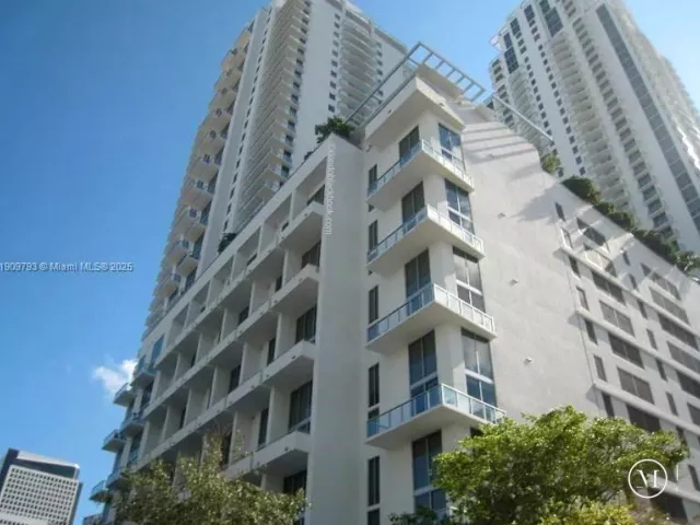 Продажа квартиры #1701 - фото 6761542