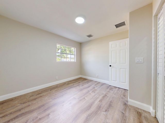 Продажа дома по адресу 1448 8th Street - фото 6775131