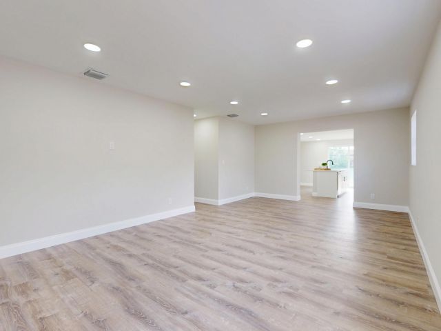 Продажа дома по адресу 1448 8th Street - фото 6775143