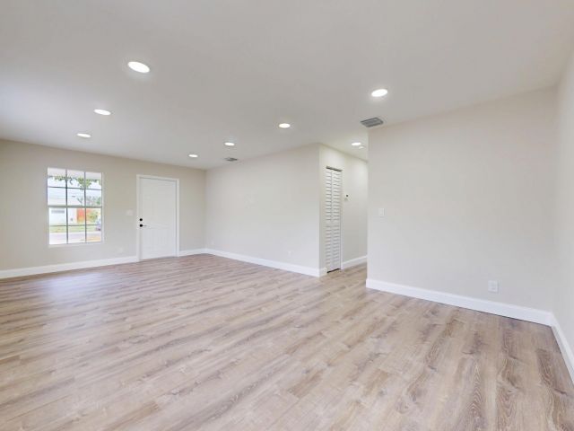 Продажа дома по адресу 1448 8th Street - фото 6775144