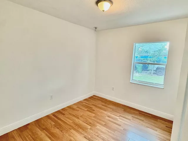 Продажа дома по адресу 730 Arizona Avenue - фото 8917093
