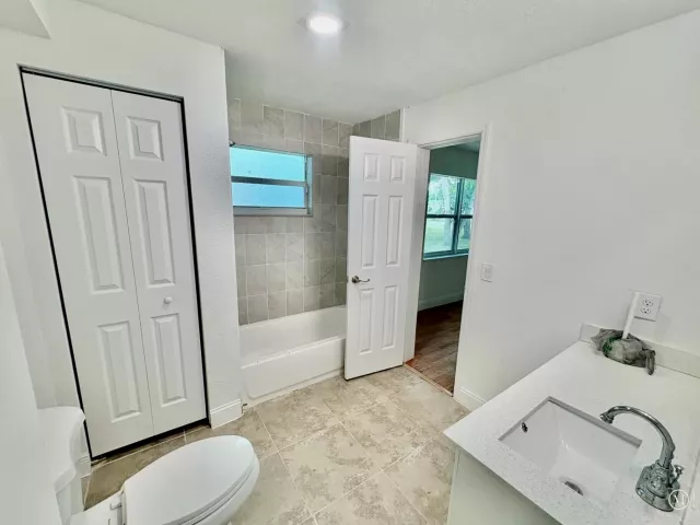 Продажа дома по адресу 730 Arizona Avenue - фото 8917097