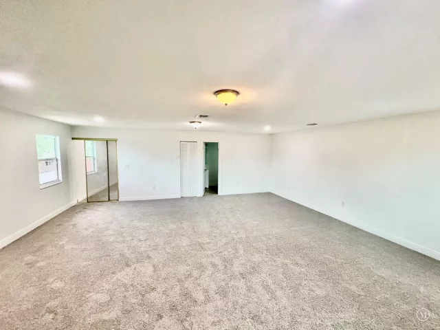 Продажа дома по адресу 730 Arizona Avenue - фото 8917088