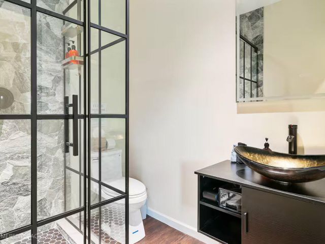 Продажа дома по адресу 828 35th Street - фото 6760720