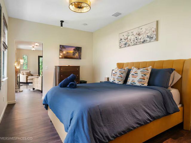 Продажа дома по адресу 828 35th Street - фото 6760722