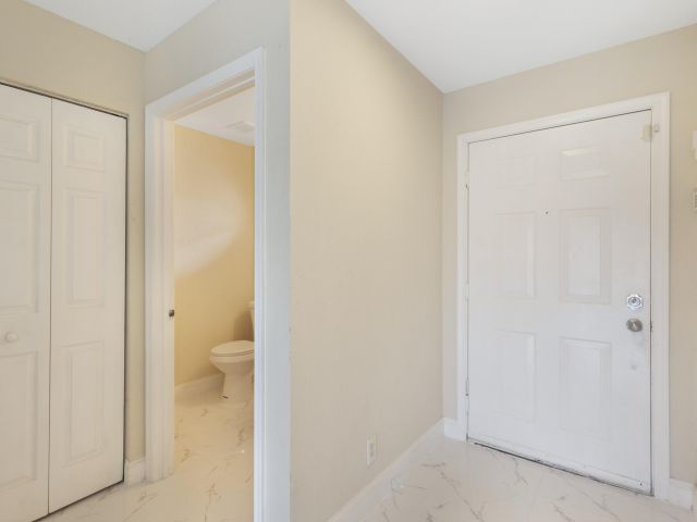 Дом в аренду по адресу 6219 Eaton Street - фото 6760710