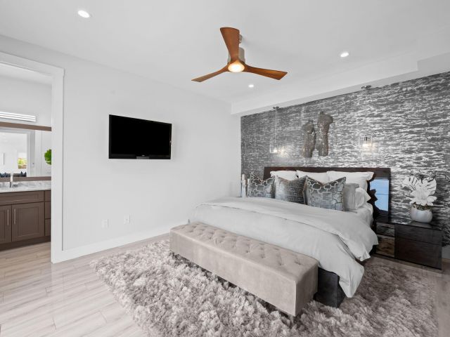 Продажа дома по адресу 2331 SE 14th Street - фото 6807790