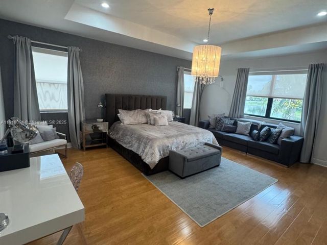 Дом в аренду по адресу 8850 NW 98th Ct 8850 - фото 7486471