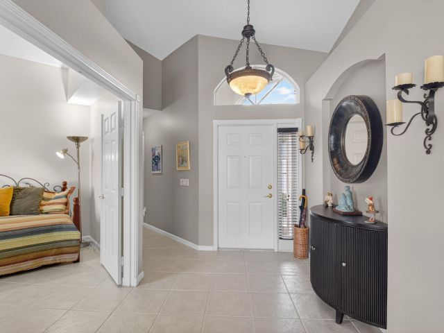 Продажа дома по адресу 7446 W Mercada Way - фото 6764820