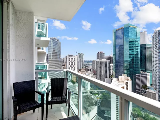 Продажа квартиры #4018 - фото 6757339