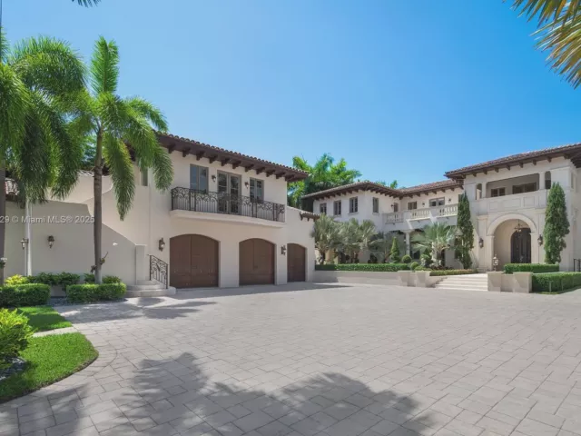 Продажа дома по адресу 190 Palm Avenue - фото 6756919