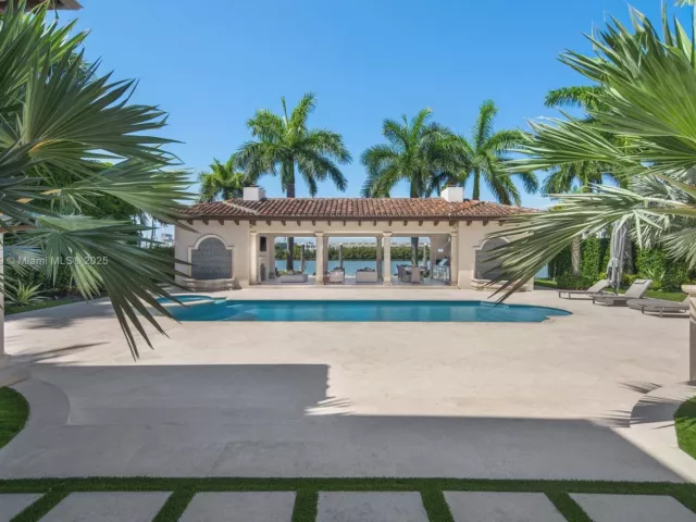 Продажа дома по адресу 190 Palm Avenue - фото 6756914