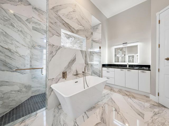 Продажа дома по адресу 7802 130th Avenue N - фото 6829795