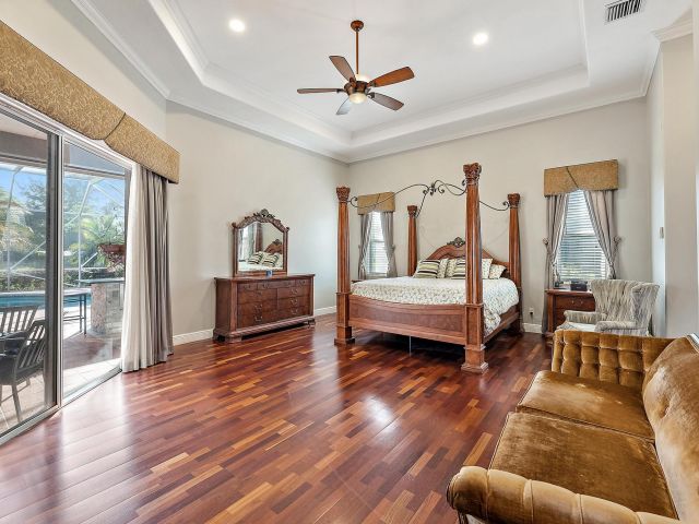 Продажа дома по адресу 7802 130th Avenue N - фото 6829797