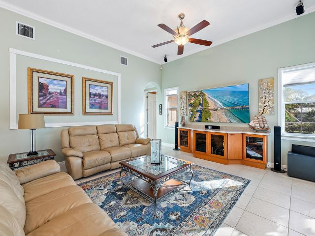 Продажа дома по адресу 7802 130th Avenue N - фото 6829803