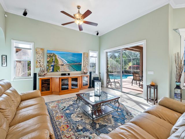 Продажа дома по адресу 7802 130th Avenue N - фото 6829808