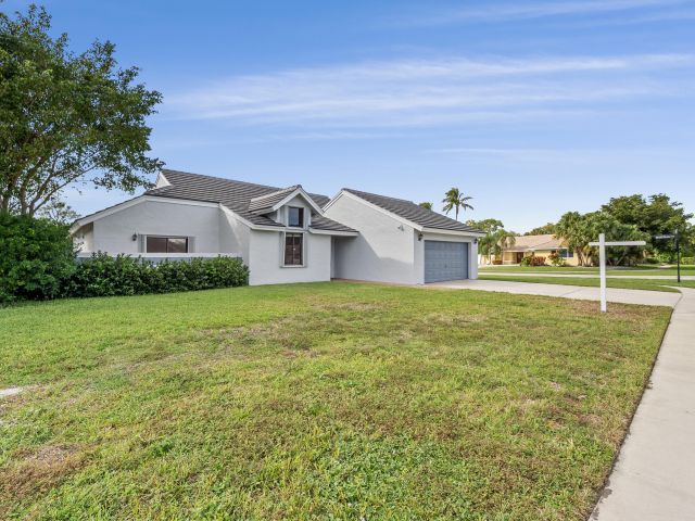 Продажа дома по адресу 22301 Ensenada Way - фото 6809299