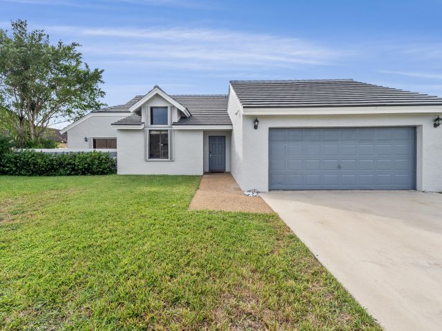 Продажа дома по адресу 22301 Ensenada Way - фото 6809301