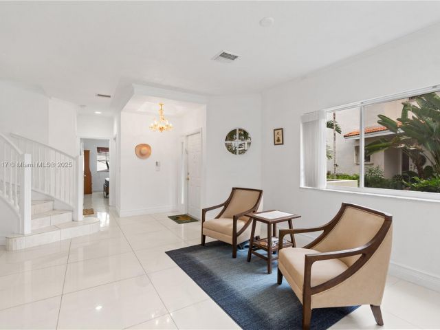 Дом в аренду по адресу 21396 Marina Cove Cir 17-J - фото 7173686