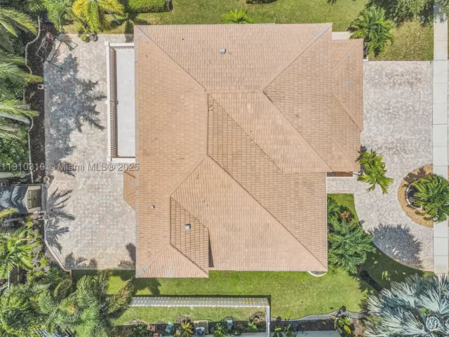 Продажа дома по адресу 15974 SW 16th St - фото 9068533
