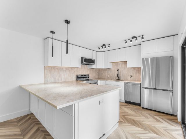 Дом в аренду по адресу 3007 San Clara Drive 5-B - фото 6764791